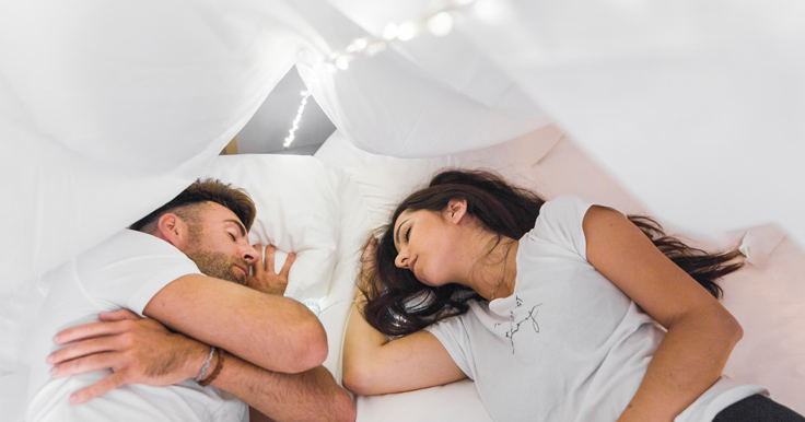 Potřebují ženy víc spánku než muži?