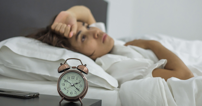 Časné ranní probouzení - co dělat, když se budíte příliš brzy?